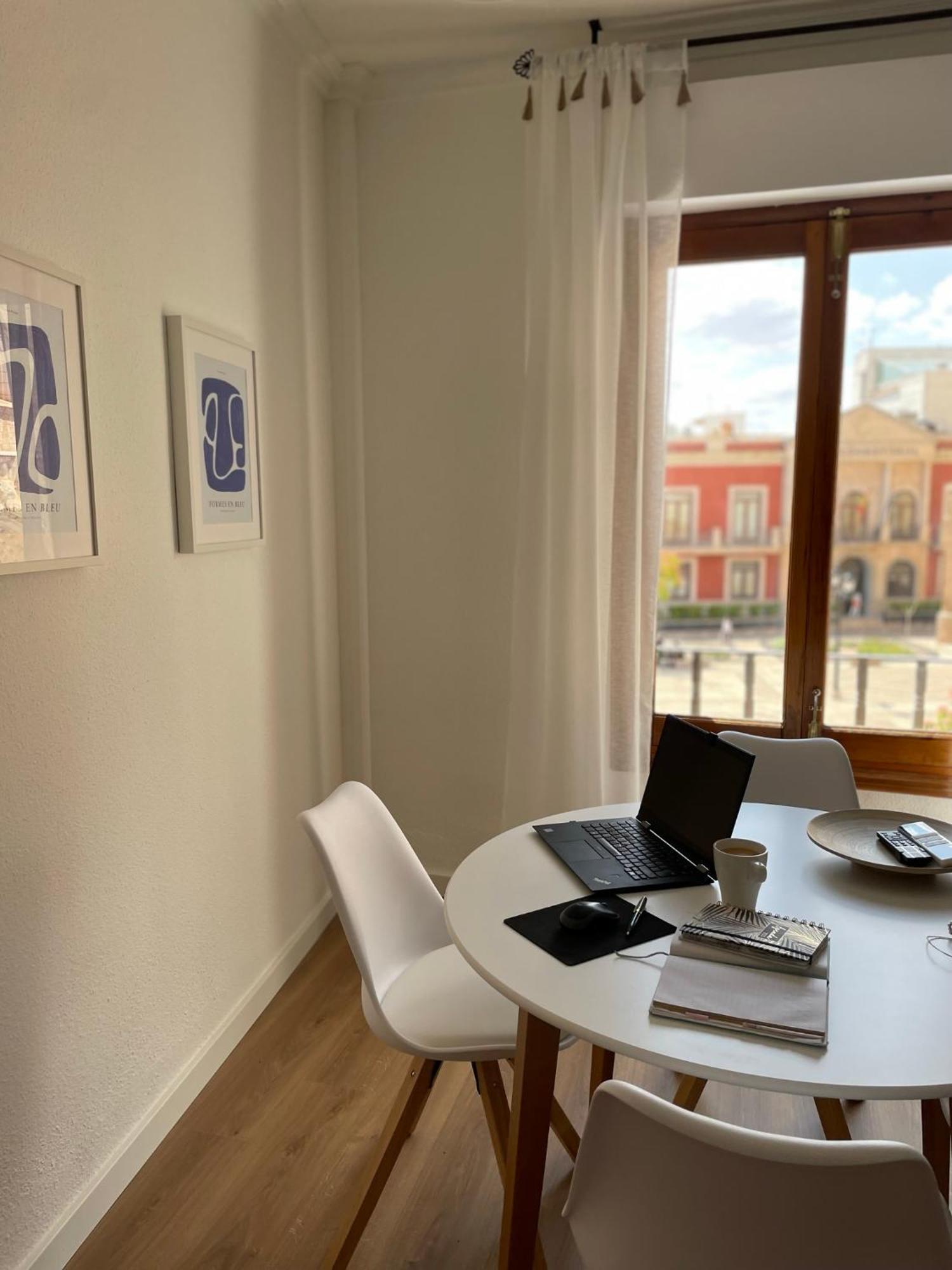 Blanco Y Anil Plaza Lägenhet Valdepeñas Exteriör bild